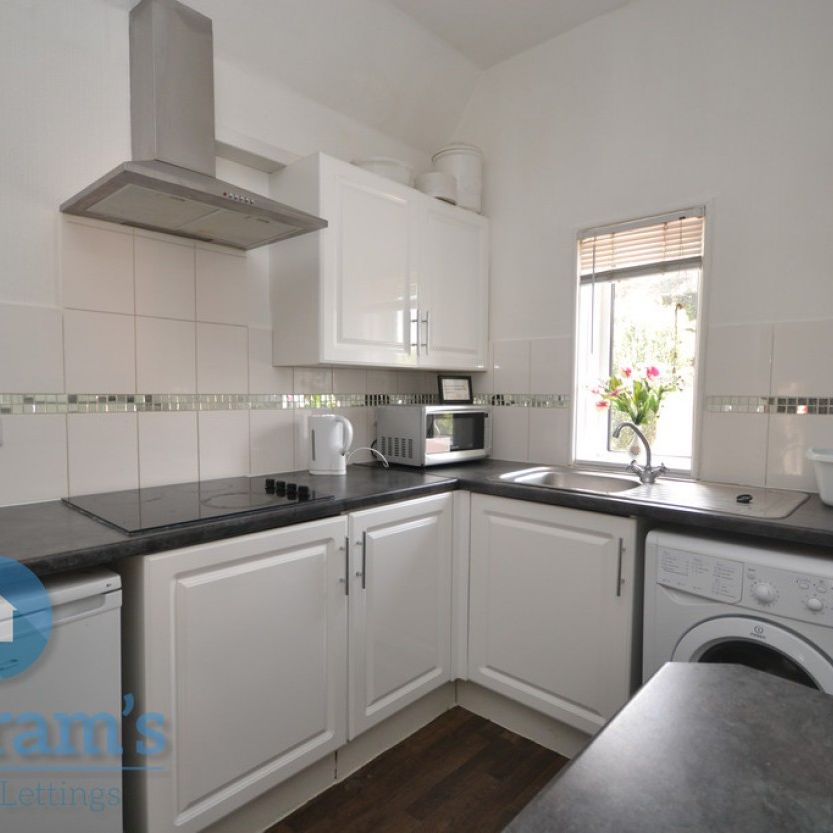 1 bed Flat for Rent - Photo 1