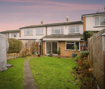 3 bed terraced house to rent in Aldebury Road, Maidenhead, SL6 - Photo 6