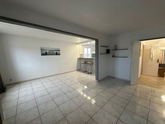 Location Appartement 3 pièces 73m² LE MEE SUR SEINE 77350 - Photo 1