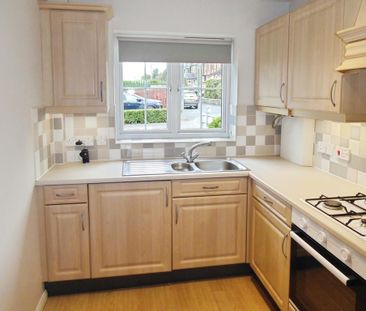 2 bedroom flat to rent - Photo 6