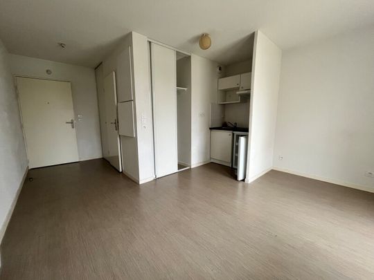 Location Appartement 1 pièce 22m² VILLENAVE D ORNON 33140 - Photo 1