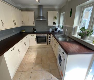 2 bedroom terraced house to rent - Photo 5