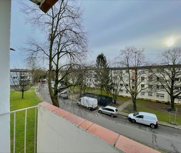 Praktische 2-Zi.-Wohnung mit Balkon! - Photo 1