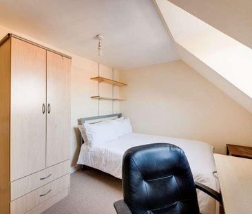 Castle Street, Canterbury, CT1 - Photo 1