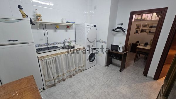 Alquiler de chalet adosado en Avenida Pepita Durán - Photo 1