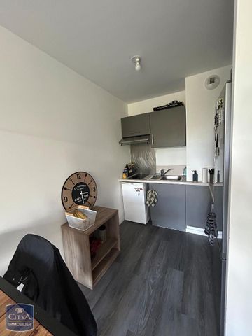 Location Appartement 1 pièce 36m² ST GERMAIN LES ARPAJON 91180 - Photo 3