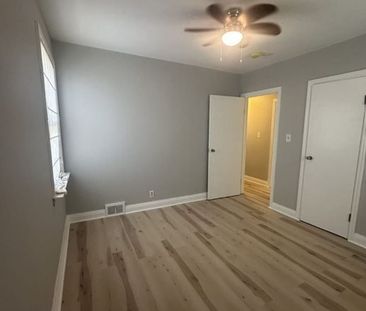 For Lease - 59 Wilson Road Unit# Main, Oshawa, Ontario - Photo 5