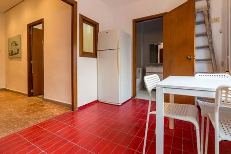 Carrer de Buenos Aires, Valencia, Valencian Community 46004 - Photo 3