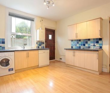 3 bedroom town house to rent - Photo 2