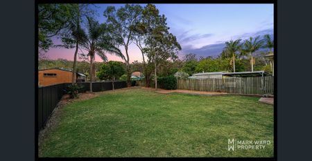 MODERN 4-BED RESIDENCE IN SALISBURY: A PERFECT BLEAND OF STYLE AND COMFORT - Photo 5