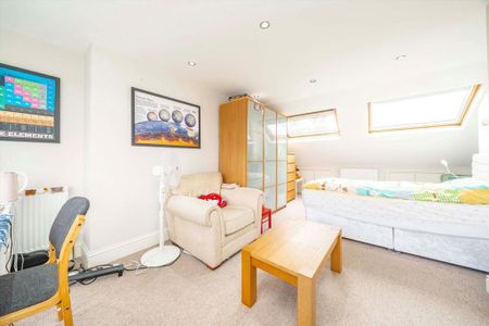 4 bedroom house to rent - Photo 3