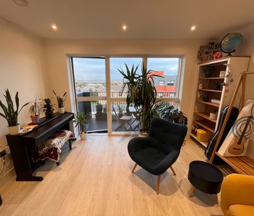 2 Bed Flat, Lyon Road, HA1 - Photo 4