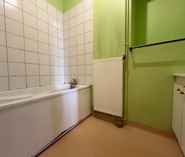 APPARTEMENT T2 BIS A LOUER A AMPLEPUIS - Photo 3