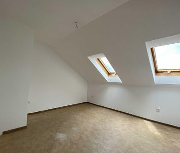 Ideal für die kleine Familie! 3 ZKB mit Loggia! - Photo 3