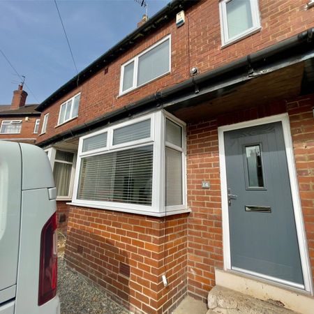2 bedroom terraced house to rent - Photo 4