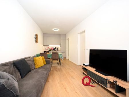 Pronájem bytu 2+kk 47 m2 - Fotografie 2