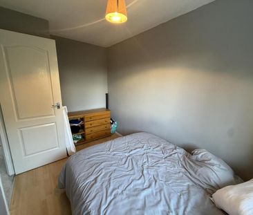 2 bedroom semi-detached house to rent - Photo 3