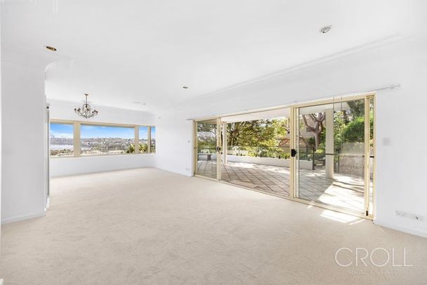 Renovated Home With Spectacular 180° Harbour & City Views - Photo 1