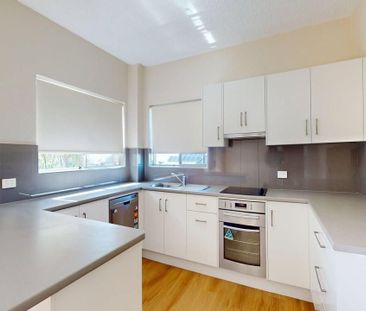 1/98 Regent Street, New Lambton NSW 2305 - Photo 2