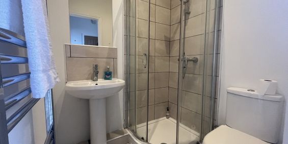 Coldcotes Avenue - Photo 3