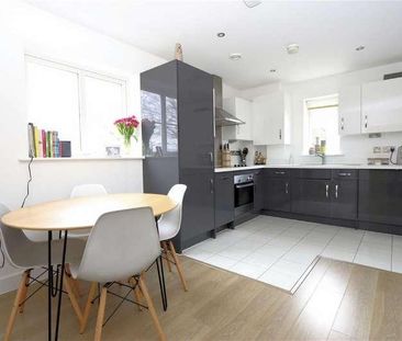 Buckingham Road, Epping, CM16 - Photo 6