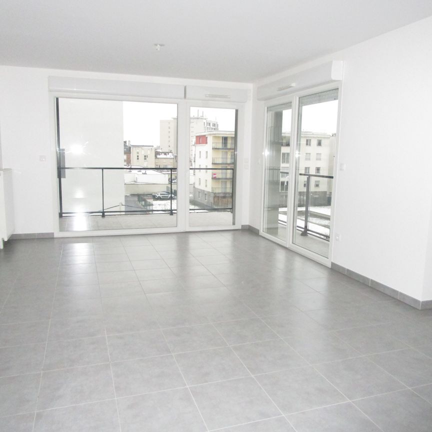 Appartement RUE DU CAPITAINE ALFRED DREYFUS - Photo 1
