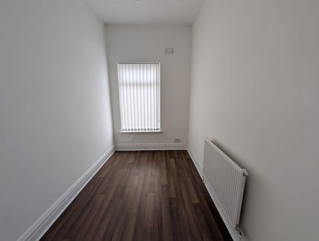 3 Bed Terraced House, Eastdale Road, L15 - Photo 3