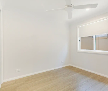 STYLISH TWO-BEDROOM GRANNY FLAT WITH SEAMLESS INDOOR/OUTDOOR LIVING - Photo 3