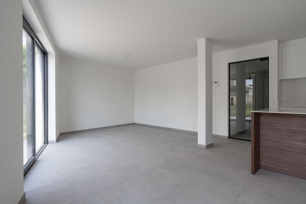 Nieuwbouw 2 slpk-appartement met autostaanplaats te Mol. - Foto 1