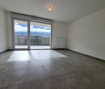 Location Appartement 2 pièces 46m² SCIONZIER 74950 - Photo 1