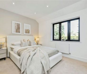 Town house to rent on - Photo 2