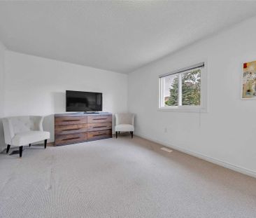 For Lease - 94 October Lane, Aurora, Ontario - Photo 6