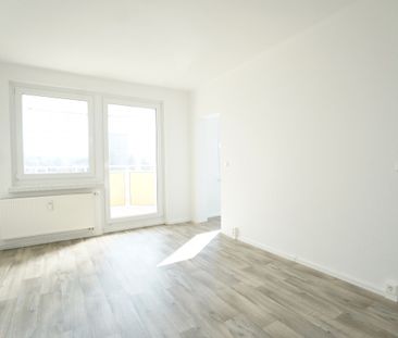 Großer Balkon / Modernes Bad / Ruhige Lage - Photo 3