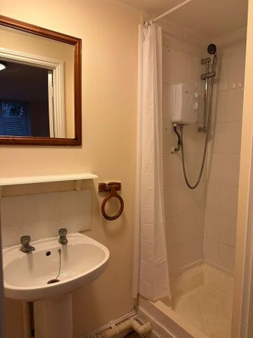 2 bedroom bungalow to rent - Photo 3