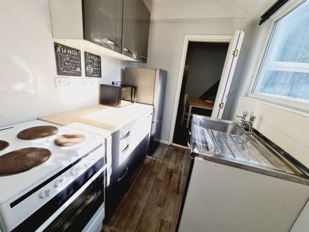 St Andrews Street, LN5 7UB, Property for rent - Photo 3