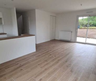 Location Maison 115 m² - Photo 2