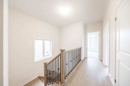 For Lease - 1811 Narcissus Gardens, Pickering, Ontario - Photo 4