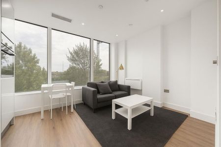 1 bedroom apartment to rent - Photo 2