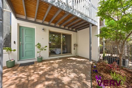 24 Port Jackson Circuit, Phillip ACT 2606 - Townhouse For Rent | Domain - Photo 4