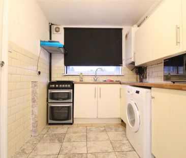 3 bedroom apartment to rent - Photo 5