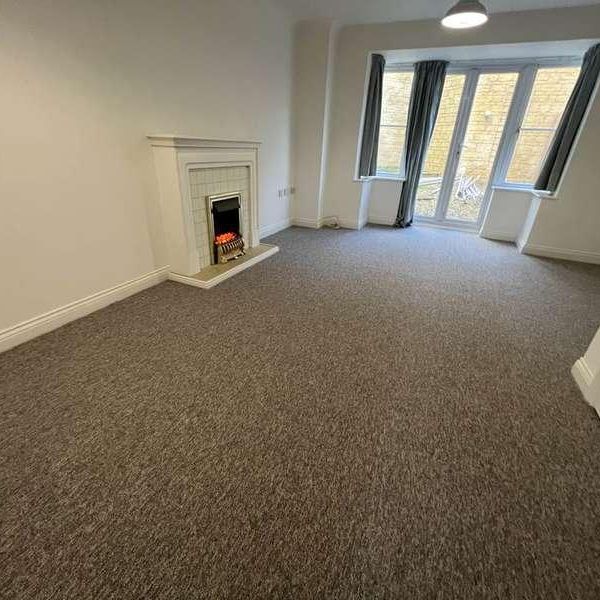 Henley Way, Frome, Somerset, BA11 - Photo 1