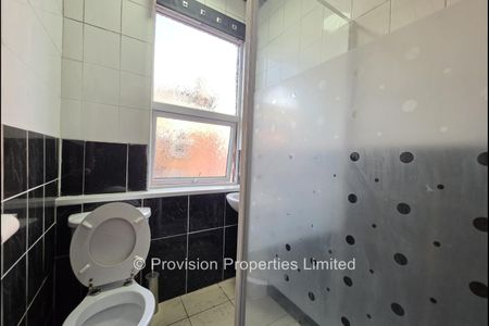 4 Bedroom Student Houses - Photo 4