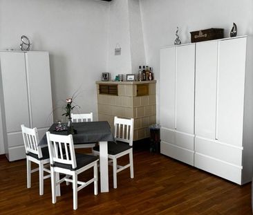 80 qm 2 Zimmer Altbauwohnung, zentrumsnah ab 1.2.26 zu vermieten - Foto 1