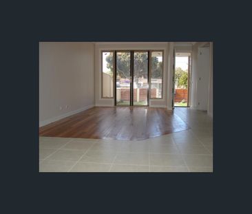 2/28 Church Road, Carrum, Vic 3197 - Photo 5
