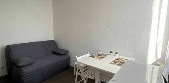 Location Appartement 1 pièce 12m² JACOB BELLECOMBETTE 73000 - Photo 2