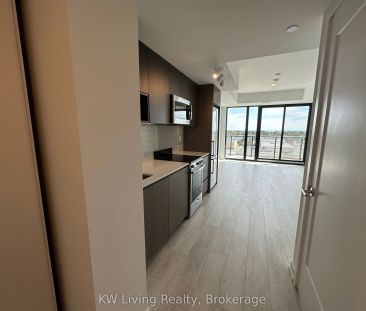 801 The Queensway #612 - Photo 2