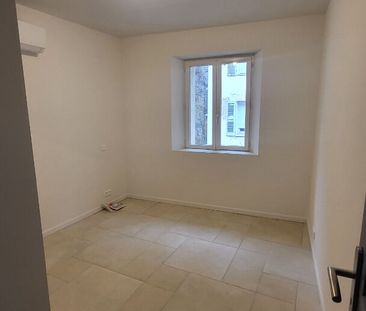 Appartement 3 chambres rénové Carcès, - Photo 3