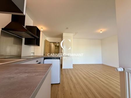 Location Appartement 2 pièces 45m² - Photo 3