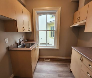 For Lease - 5958 16th Avenue Unit# Brick#Main, Markham, Ontario - Photo 2