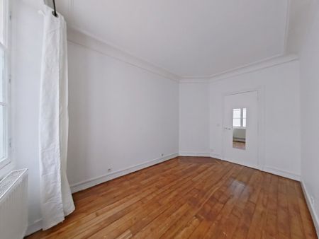 APPARTEMENT T2 A LOUER - PARIS 18EME ARRONDISSEMENT Clignancourt 22 - 29.38 m - 815 € - Photo 4